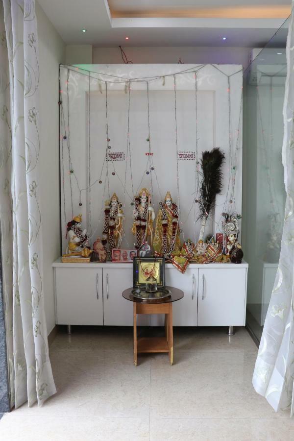 S.R. Residency Hotel Zirakpur Ngoại thất bức ảnh